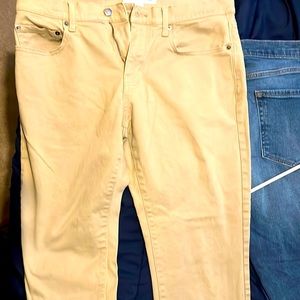 Amazon essential jeans never worn 33x30